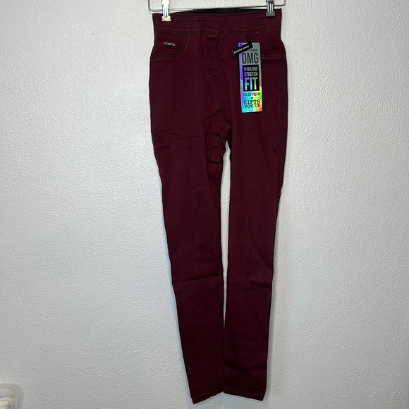 NWT Coco + Carmen OMG Skinny Jeans-holds you in, lifts you up! - Picture 2 of 7
